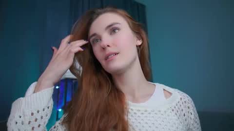 Snapshot of foxy_cute4you chatting on 12-16-25, 08:25 Eva online show from 12-16-25, 08:25