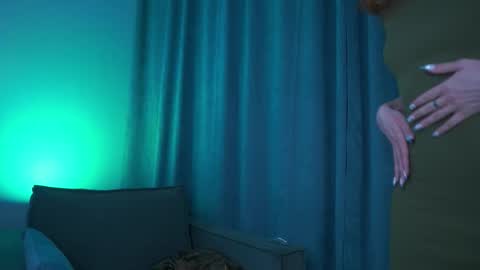 Snapshot of foxy_cute4you chatting on 02-07-26, 08:23 Eva online show from 02-07-26, 08:23