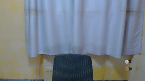 Snapshot of foxy_lei chatting on 01-10-25, 11:50 foxy_lei online show from 01-10-25, 11:50