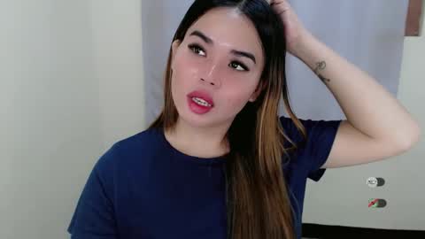 Snapshot of foxy_lei chatting on 10-08-25, 12:52 foxy_lei online show from 10-08-25, 12:52