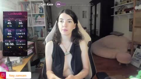 Snapshot of foxycam chatting on 06-01-26, 08:43 Foxy online show from 06-01-26, 08:43