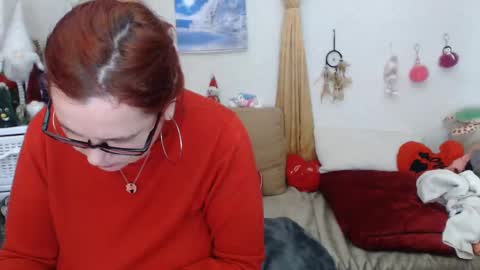 Snapshot of foxydesiree chatting on 01-26-25, 02:19 foxydesiree online show from 01-26-25, 02:19