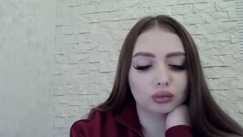 Snapshot of foxyflaree chatting on 12-05-25, 02:36 Alice online show from 12-05-25, 02:36