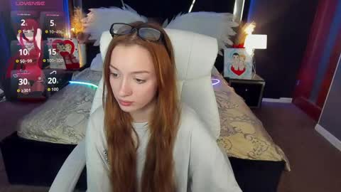 Maya online show from 04-01-26, 01:52