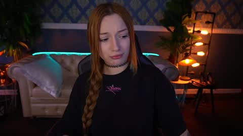 Snapshot of foxymayy chatting on 05-22-26, 12:55 Maya online show from 05-22-26, 12:55