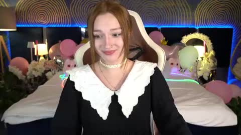 Snapshot of foxymayy chatting on 07-06-26, 07:16 Maya online show from 07-06-26, 07:16