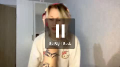 Kate online show from 12-15-25, 08:18