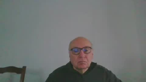 Snapshot of fra94 chatting on 02-04-25, 02:21 fra94 online show from 02-04-25, 02:21