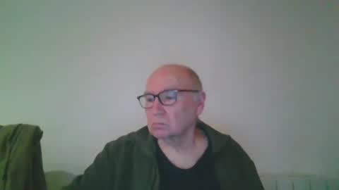 Snapshot of fra94 chatting on 02-07-25, 12:09 fra94 online show from 02-07-25, 12:09