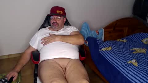 Fraboys online show from 12-05-25, 08:01