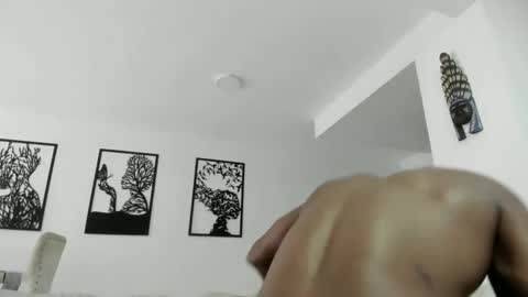 IM FRAIDER online show from 09-30-25, 03:50