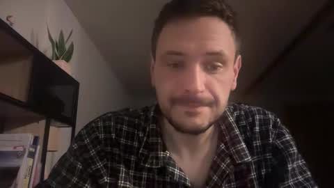 Snapshot of fraisetagada359 chatting on 11-13-25, 05:50 fraisetagada359 online show from 11-13-25, 05:50