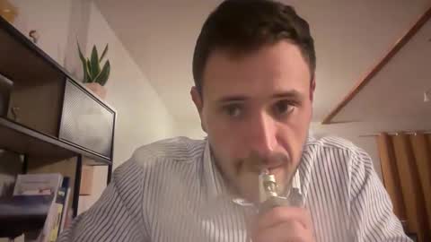 Snapshot of fraisetagada359 chatting on 11-14-25, 07:56 fraisetagada359 online show from 11-14-25, 07:56