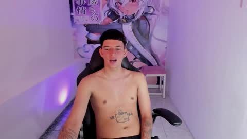 Snapshot of fran_boy_ chatting on 11-12-25, 02:56 Fran online show from 11-12-25, 02:56