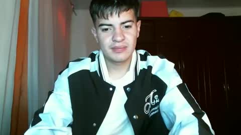 Snapshot of franccesco_699 chatting on 12-18-24, 03:55 franccesco_699 online show from 12-18-24, 03:55