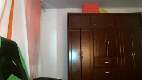 Snapshot of franccesco_699 chatting on 12-19-24, 04:57 franccesco_699 online show from 12-19-24, 04:57