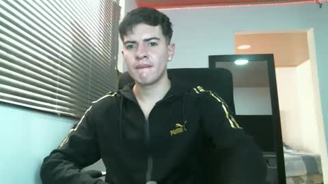 Snapshot of franccesco_699 chatting on 12-26-24, 04:58 franccesco_699 online show from 12-26-24, 04:58