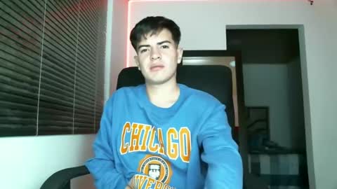 Snapshot of franccesco_699 chatting on 01-12-25, 02:24 franccesco_699 online show from 01-12-25, 02:24