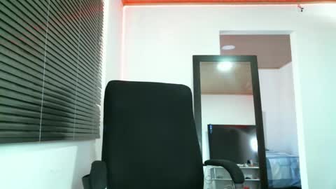 Snapshot of franccesco_699 chatting on 01-14-25, 04:40 franccesco_699 online show from 01-14-25, 04:40