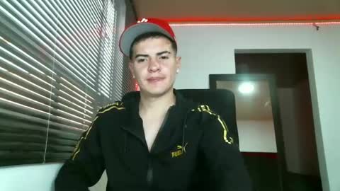 Snapshot of franccesco_699 chatting on 01-21-25, 10:30 franccesco_699 online show from 01-21-25, 10:30