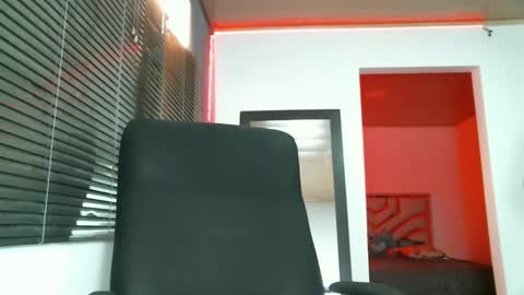 Snapshot of franccesco_699 chatting on 02-03-25, 06:28 franccesco_699 online show from 02-03-25, 06:28