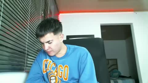 Snapshot of franccesco_699 chatting on 03-06-25, 11:31 franccesco_699 online show from 03-06-25, 11:31