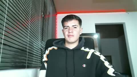 Snapshot of franccesco_699 chatting on 03-07-25, 11:27 franccesco_699 online show from 03-07-25, 11:27
