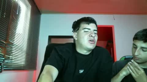Snapshot of franccesco_699 chatting on 09-15-25, 05:02 franccesco_699 online show from 09-15-25, 05:02