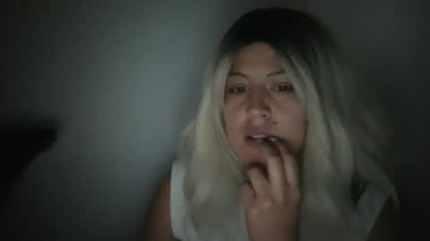 Snapshot of francescaasmith chatting on 10-17-25, 10:45 Francesca online show from 10-17-25, 10:45