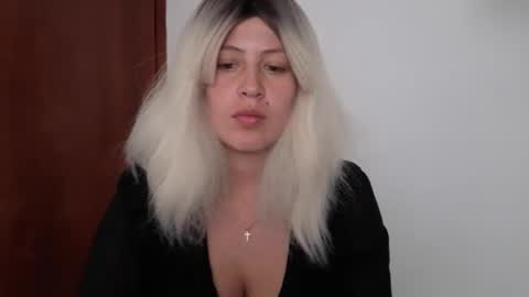 Snapshot of francescaasmith chatting on 07-30-26, 09:14 Francesca online show from 07-30-26, 09:14