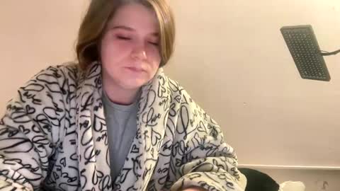 francescafey online show from 09-19-25, 04:47