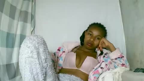 francilla online show from 10-07-25, 07:00