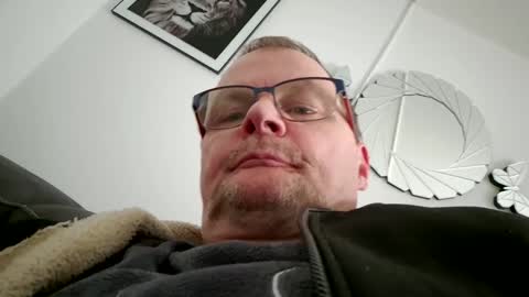 franciscomalin online show from 01-26-25, 01:36