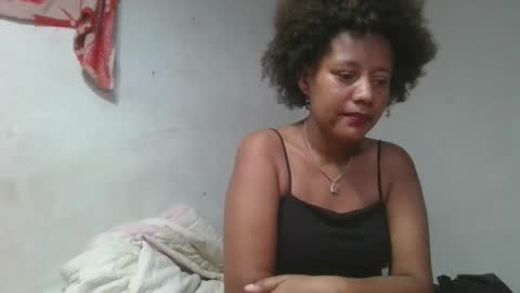 Snapshot of franckamby chatting on 11-30-25, 11:53 franckamby online show from 11-30-25, 11:53