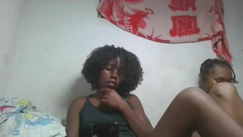 Snapshot of franckamby chatting on 12-02-25, 06:03 franckamby online show from 12-02-25, 06:03