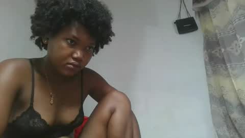 Snapshot of franckamby chatting on 12-05-25, 08:45 franckamby online show from 12-05-25, 08:45