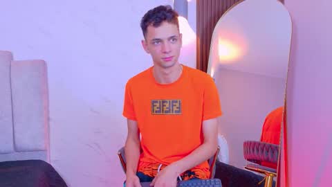 Snapshot of franco_boys chatting on 11-29-25, 12:46 Franco online show from 11-29-25, 12:46