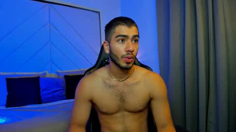 Snapshot of francobanderas1 chatting on 12-02-25, 11:48 FRANCO online show from 12-02-25, 11:48