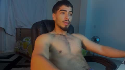 Snapshot of francobanderas1 chatting on 03-16-26, 12:09 FRANCO online show from 03-16-26, 12:09