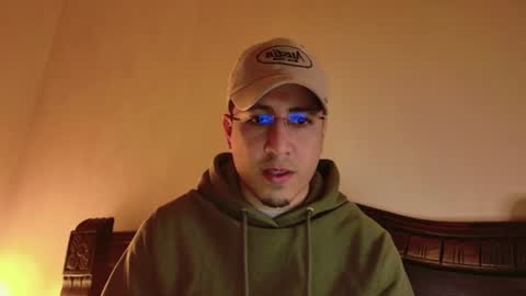 Snapshot of francopizano chatting on 08-04-26, 01:53 Francum online show from 08-04-26, 01:53