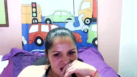 Snapshot of francy_froz chatting on 12-02-24, 03:26 francy froz online show from 12-02-24, 03:26