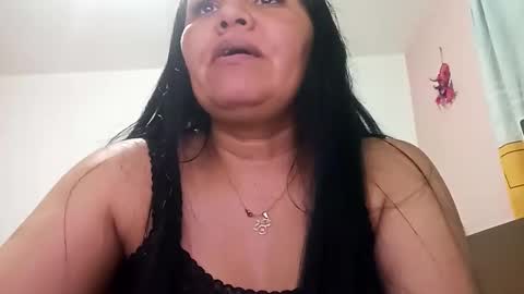 Snapshot of francy_froz chatting on 01-03-25, 01:38 francy froz online show from 01-03-25, 01:38