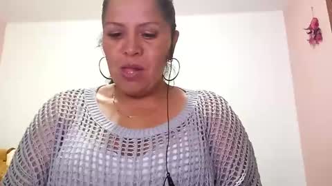 Snapshot of francy_froz chatting on 02-16-25, 03:04 francy froz online show from 02-16-25, 03:04