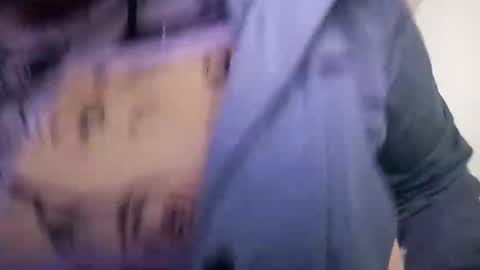 Snapshot of francy_froz chatting on 03-04-25, 03:44 francy froz online show from 03-04-25, 03:44