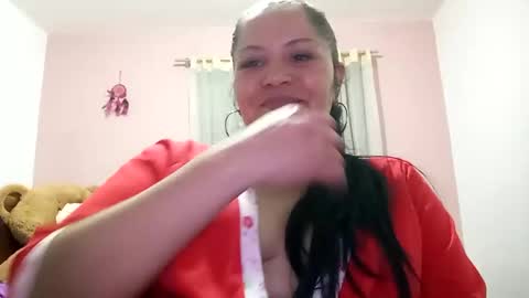 Snapshot of francy_froz chatting on 03-06-25, 04:41 francy froz online show from 03-06-25, 04:41