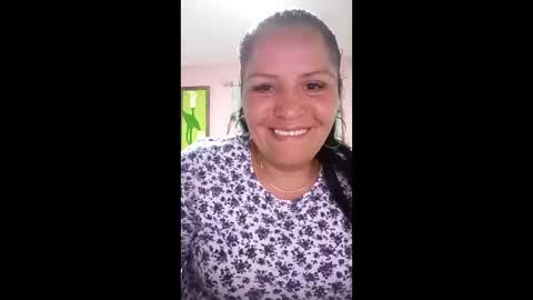 Snapshot of francy_froz chatting on 12-19-25, 03:46 francy froz online show from 12-19-25, 03:46