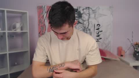 Snapshot of frank_mooree chatting on 01-15-25, 09:35 Frank online show from 01-15-25, 09:35