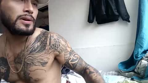 Snapshot of frankdanielsmolano chatting on 04-22-26, 04:52 frankdanielsmolano online show from 04-22-26, 04:52