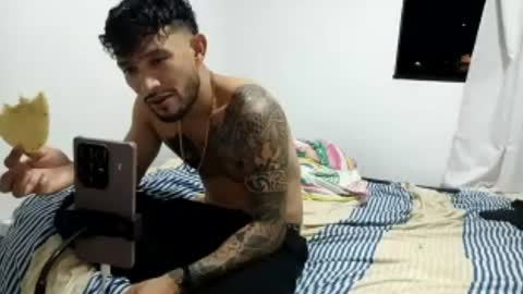 frankdanielsmolano online show from 06-22-26, 03:25