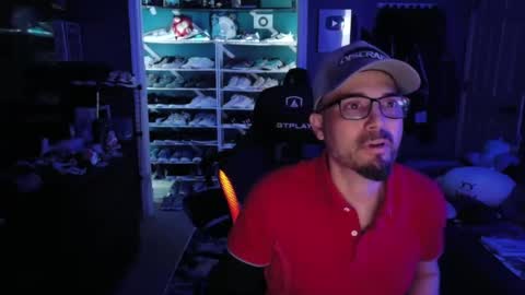 frankievw9 online show from 10-08-25, 04:54